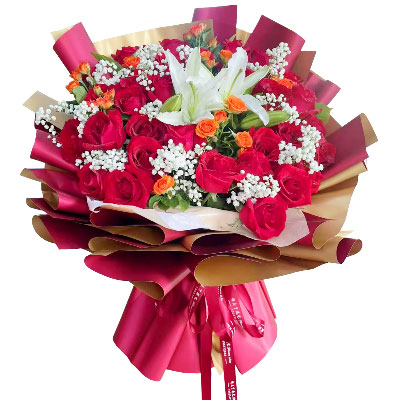 赤峰33朵红玫瑰百合，爱如同花般绽放